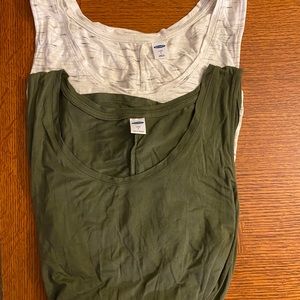 Set of 2 Old Navy Luxe tanks